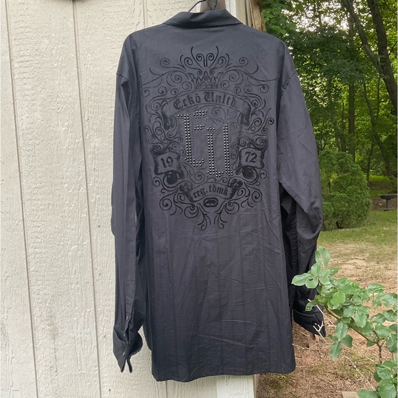 Men’s Ecko Unltd. Classic Studded Black Velvet Accented Button Down Shirt! - Picture 4 of 11